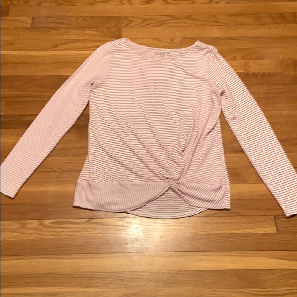 Loft Lightweight Knotted Front Top